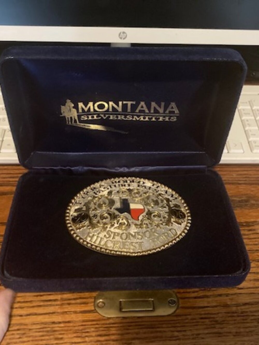 Beautiful Rodeo Belt Buckle from 'Montana Silversmiths' (2006)